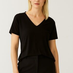 Tahari Classic Black V-Neck Short Sleeve Top